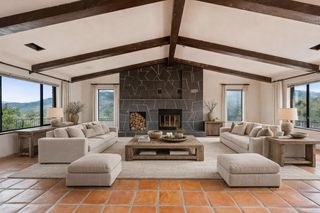 35085 Auberry Rd, Auberry, CA 93602