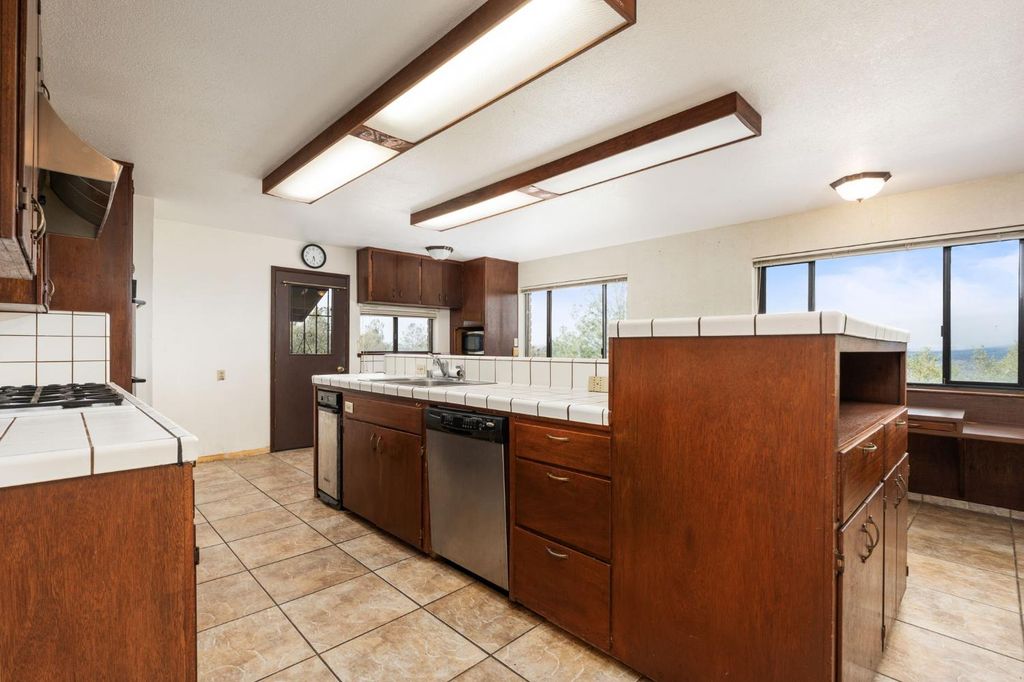 Image 32 of property listing at 35085 Auberry Rd, Auberry, CA 93602