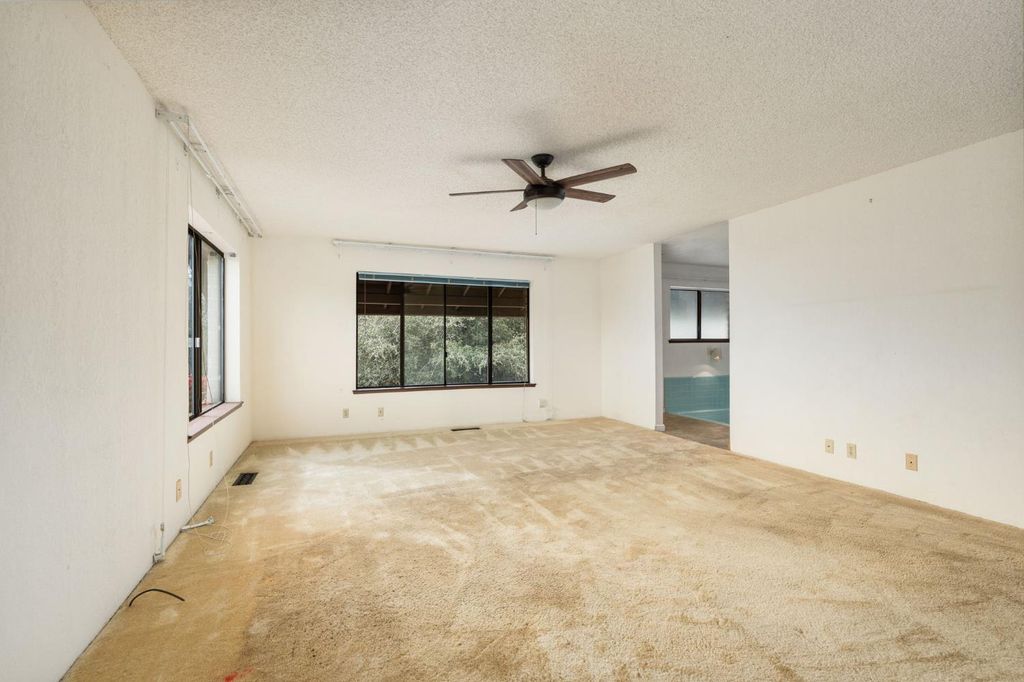 Image 41 of property listing at 35085 Auberry Rd, Auberry, CA 93602