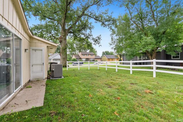 7625 Harcourt Drive, Fort Wayne, IN 46835