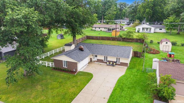 7625 Harcourt Drive, Fort Wayne, IN 46835