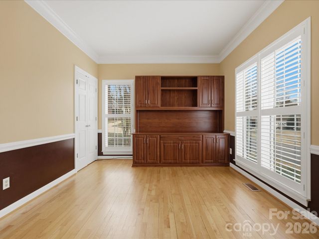 6737 Joliette Lane, Charlotte, NC 28277