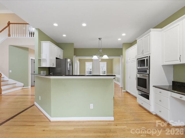 6737 Joliette Lane, Charlotte, NC 28277