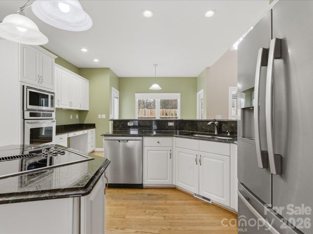 6737 Joliette Lane, Charlotte, NC 28277