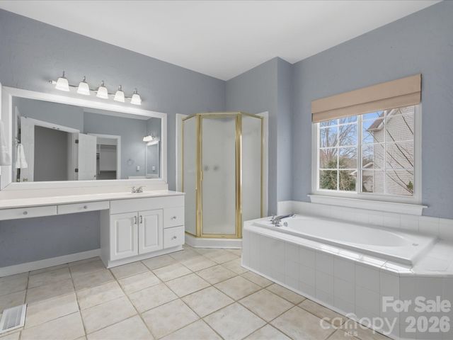 6737 Joliette Lane, Charlotte, NC 28277