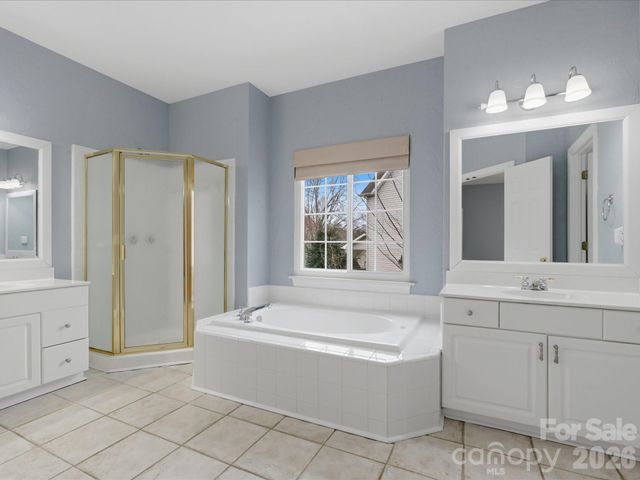 6737 Joliette Lane, Charlotte, NC 28277