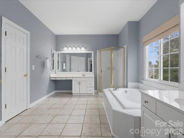 6737 Joliette Lane, Charlotte, NC 28277