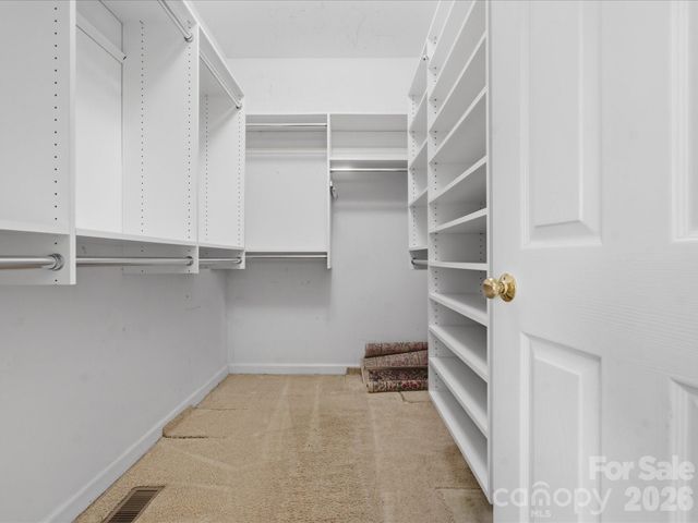 6737 Joliette Lane, Charlotte, NC 28277