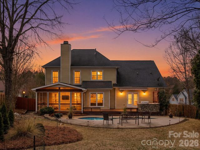 6737 Joliette Lane, Charlotte, NC 28277