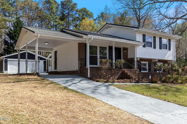 7297 Ryan Street, Fayetteville, NC 28314