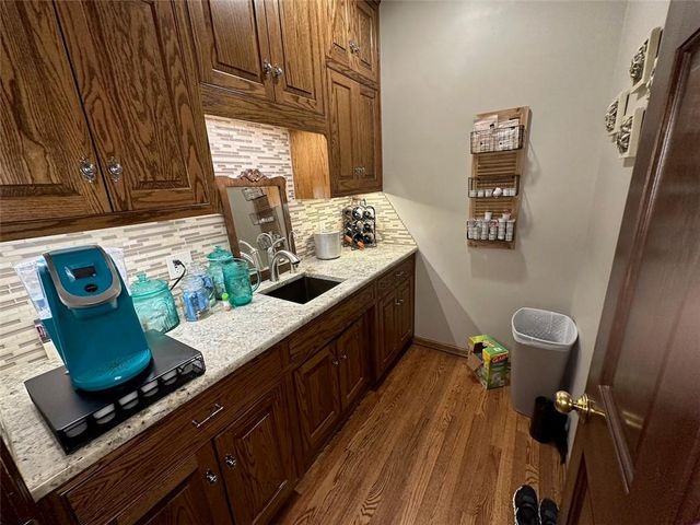 21215 W 106th Street, Olathe, KS 66061