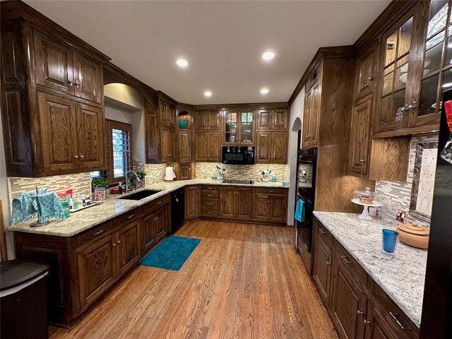 21215 W 106th Street, Olathe, KS 66061