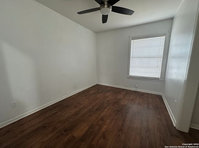 1001 Kathleen, Pleasanton, TX 78064