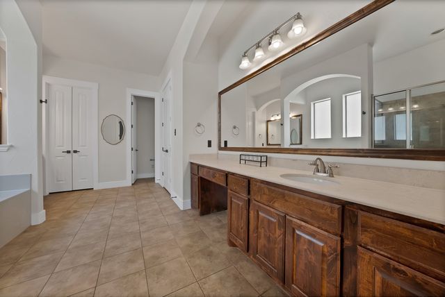 1244 Grant Avenue, Lantana, TX 76226