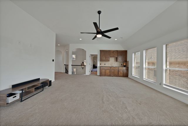 1244 Grant Avenue, Lantana, TX 76226