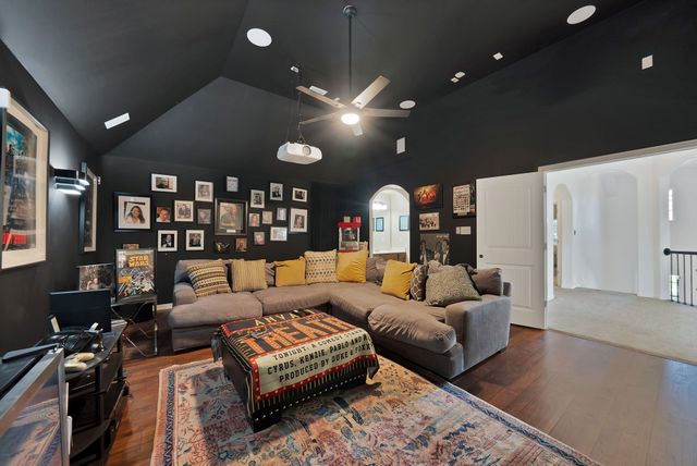 1244 Grant Avenue, Lantana, TX 76226