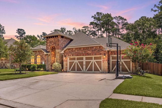 288 Dawn Brook Lane, Conroe, TX 77384