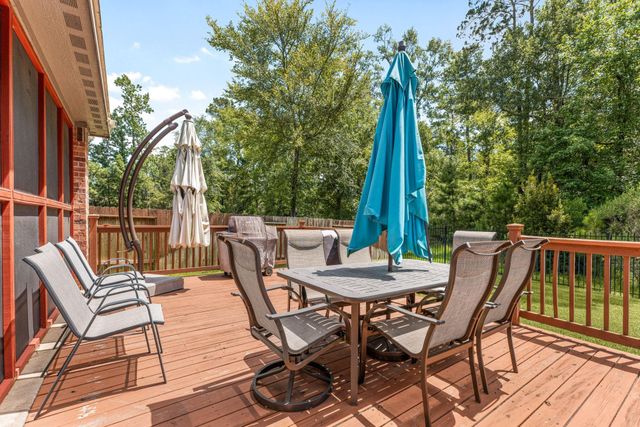 288 Dawn Brook Lane, Conroe, TX 77384