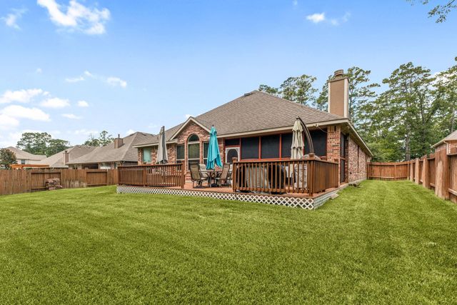 288 Dawn Brook Lane, Conroe, TX 77384