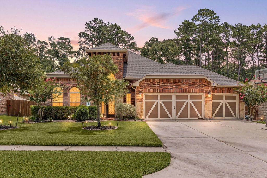 288 Dawn Brook Lane, Conroe, TX 77384