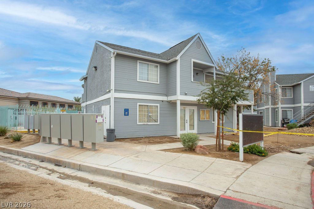 1926 Nebula Drive, Las Vegas, NV 89115 — photo 5