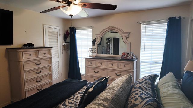 381 Shadydale Dr, Baton Rouge, LA 70815