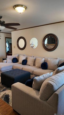 381 Shadydale Dr, Baton Rouge, LA 70815