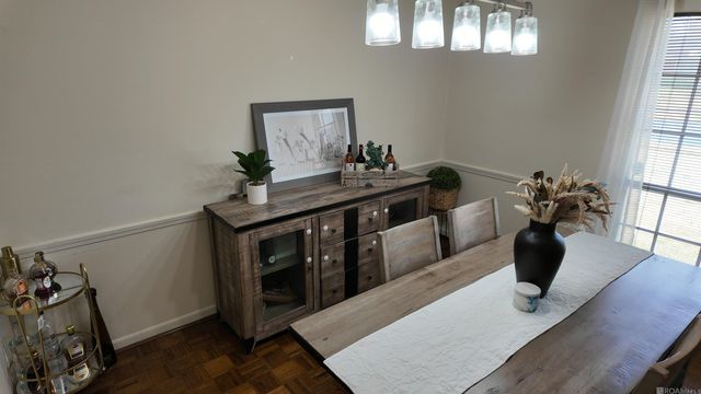 381 Shadydale Dr, Baton Rouge, LA 70815