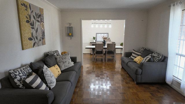 381 Shadydale Dr, Baton Rouge, LA 70815