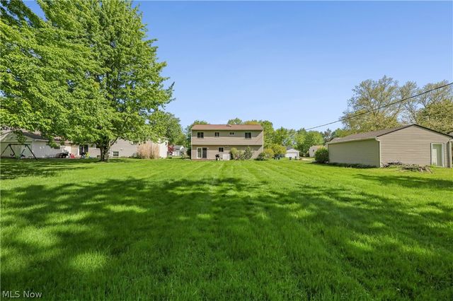 26917 Oxford Park Lane, Olmsted Twp, OH 44138