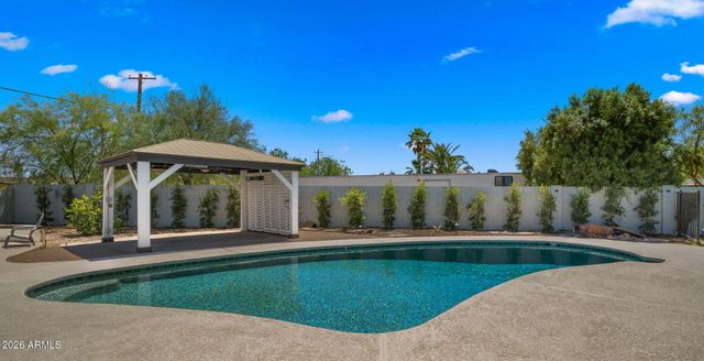 7667 E CACTUS Road, Scottsdale, AZ 85260
