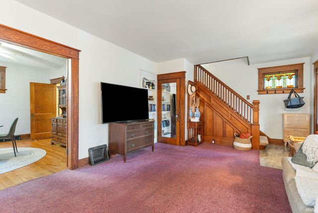 1020 W Oakdale Drive, Fort Wayne, IN 46807