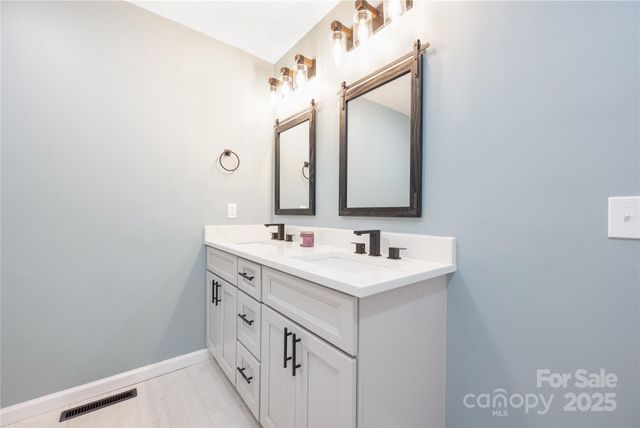 203 Ewing Drive, Belmont, NC 28012