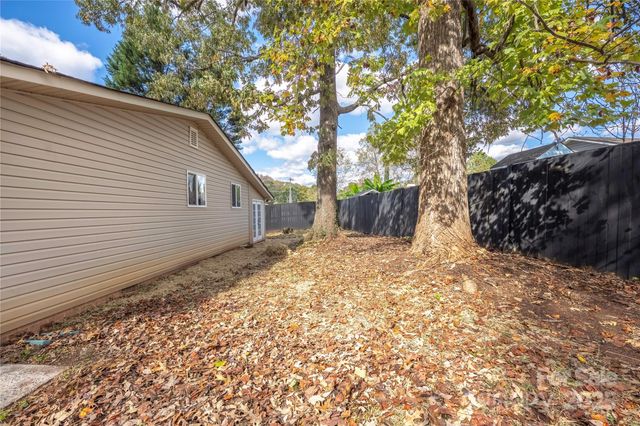 203 Ewing Drive, Belmont, NC 28012