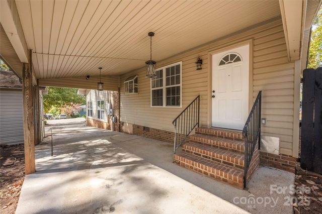 203 Ewing Drive, Belmont, NC 28012