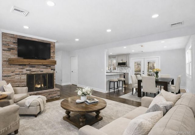 1 Cherry Lane, Putnam Valley, NY 10579