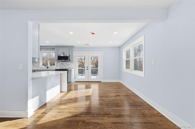 1 Cherry Lane, Putnam Valley, NY 10579