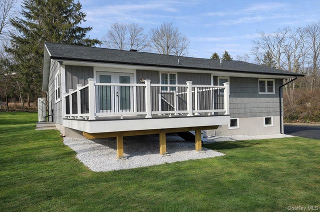 1 Cherry Lane, Putnam Valley, NY 10579