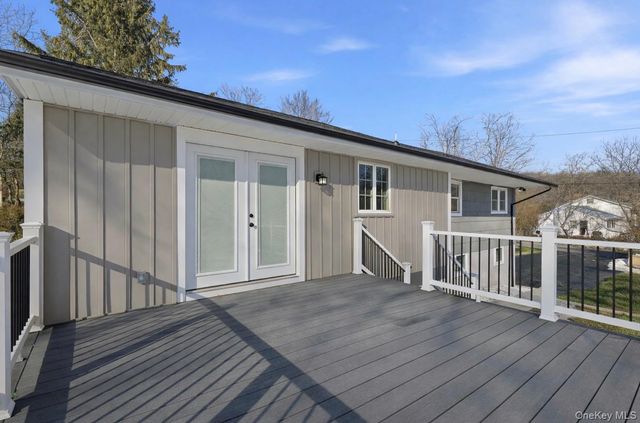 1 Cherry Lane, Putnam Valley, NY 10579