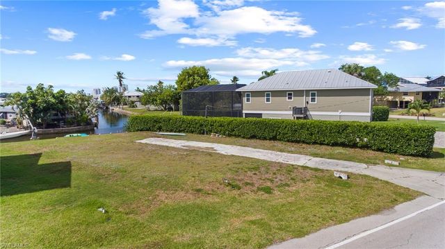 4575 Spring Creek DR, Bonita Springs, FL 34134
