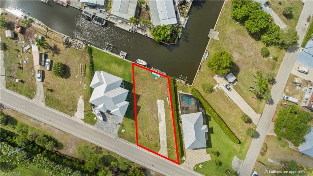 4575 Spring Creek DR, BONITA SPRINGS, FL 34134 — photo 2