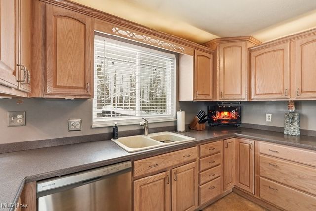 307 Washington Drive, Northfield, OH 44067