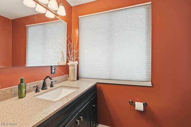 307 Washington Drive, Northfield, OH 44067