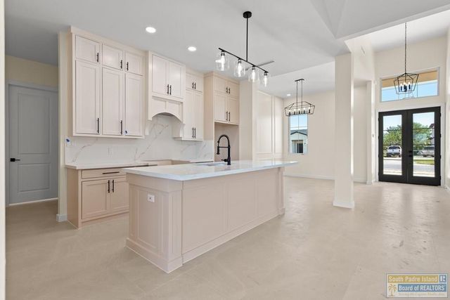 113 Canteros Dr., Rancho Viejo, TX 78575