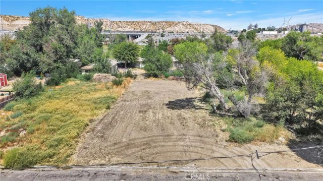 15780 Cottonwood, Victorville, CA 92395