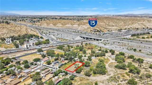 15780 Cottonwood, Victorville, CA 92395