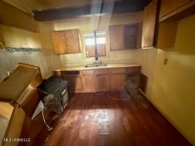 702 Page Avenue, Clarksdale, MS 38614