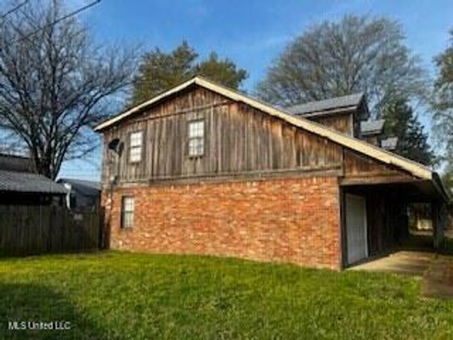 702 Page Avenue, Clarksdale, MS 38614