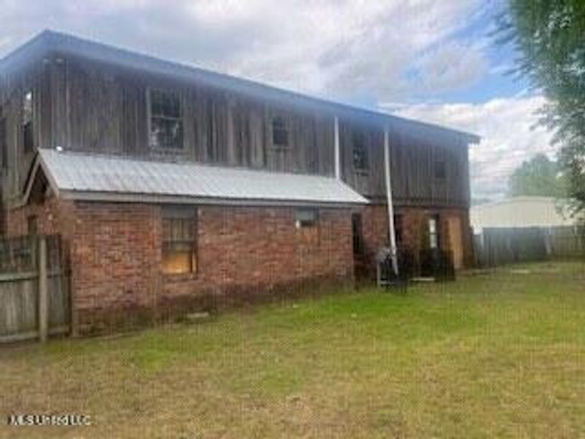 702 Page Avenue, Clarksdale, MS 38614