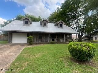 702 Page Avenue, Clarksdale, MS 38614